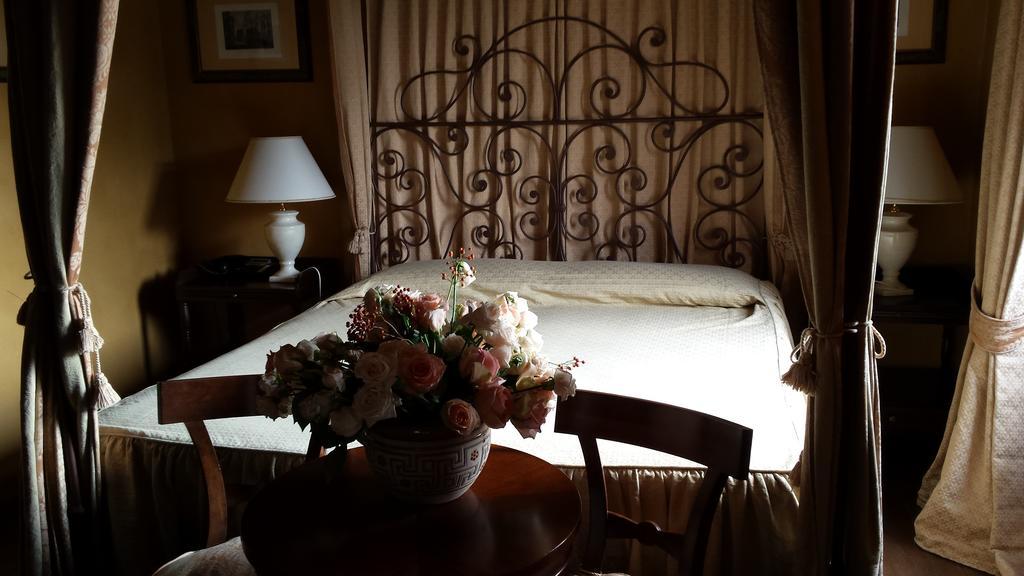 Hotel Torre Di San Martino Gazzola Di Rivalta Luaran gambar