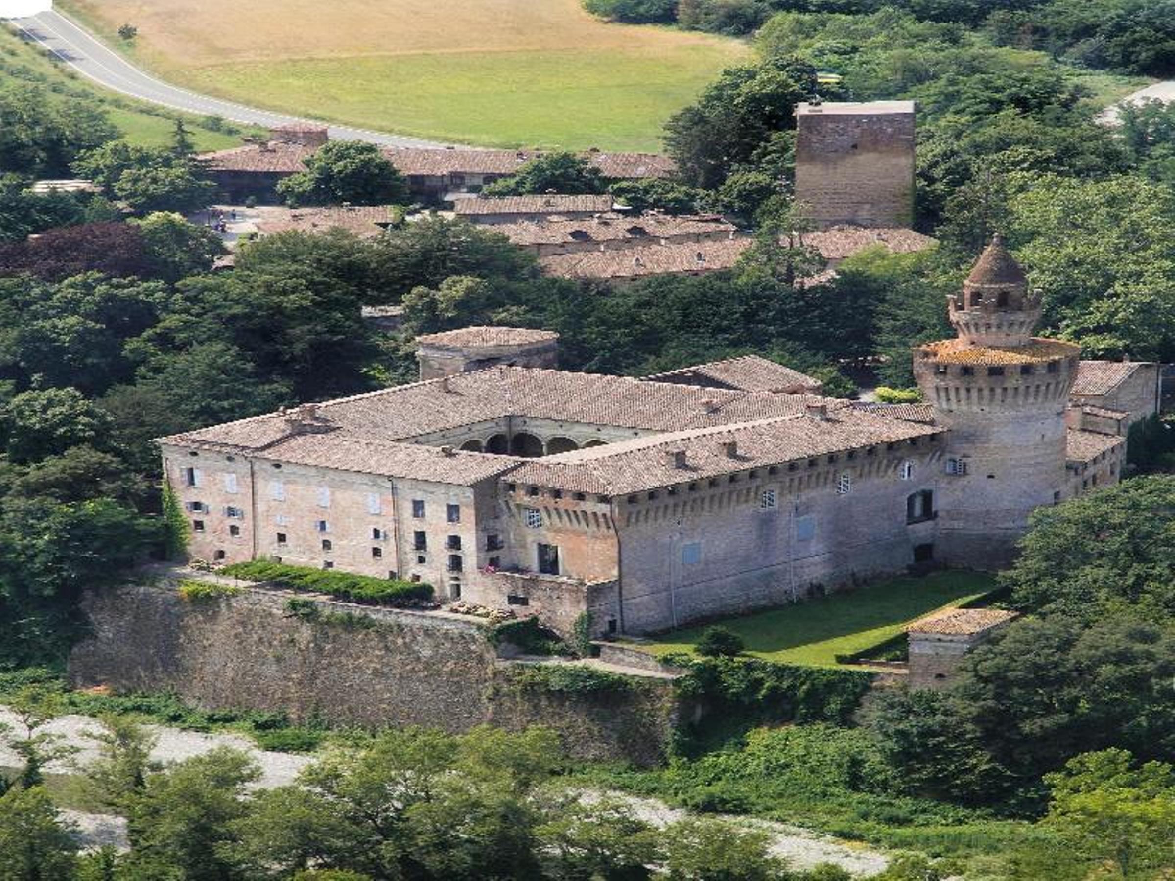 Hotel Torre Di San Martino Gazzola Di Rivalta Luaran gambar