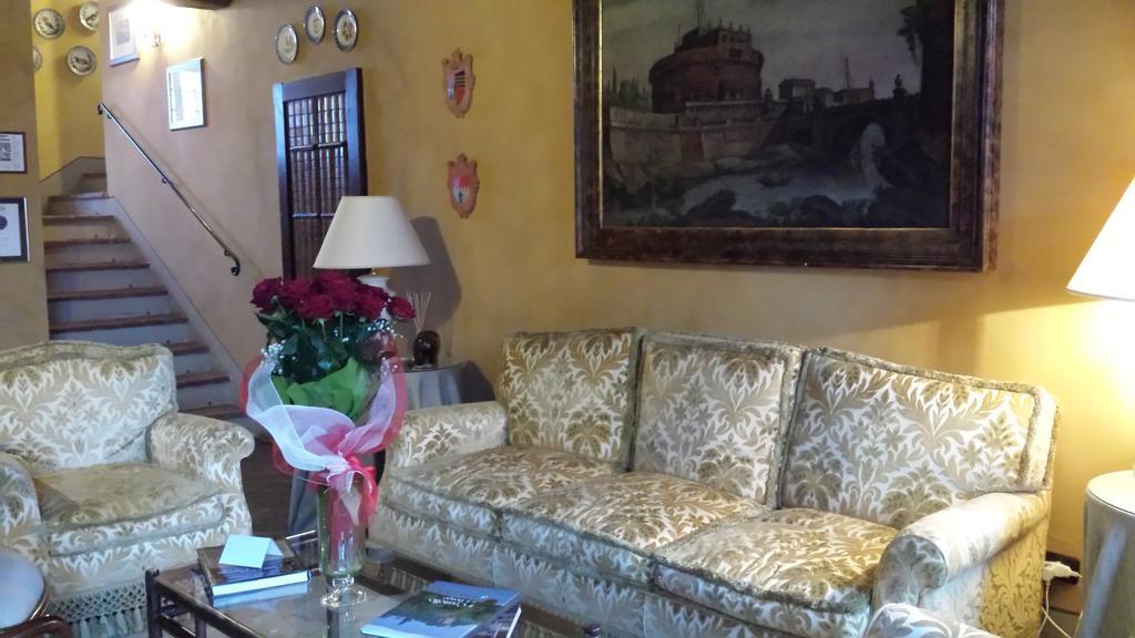 Hotel Torre Di San Martino Gazzola Di Rivalta Luaran gambar