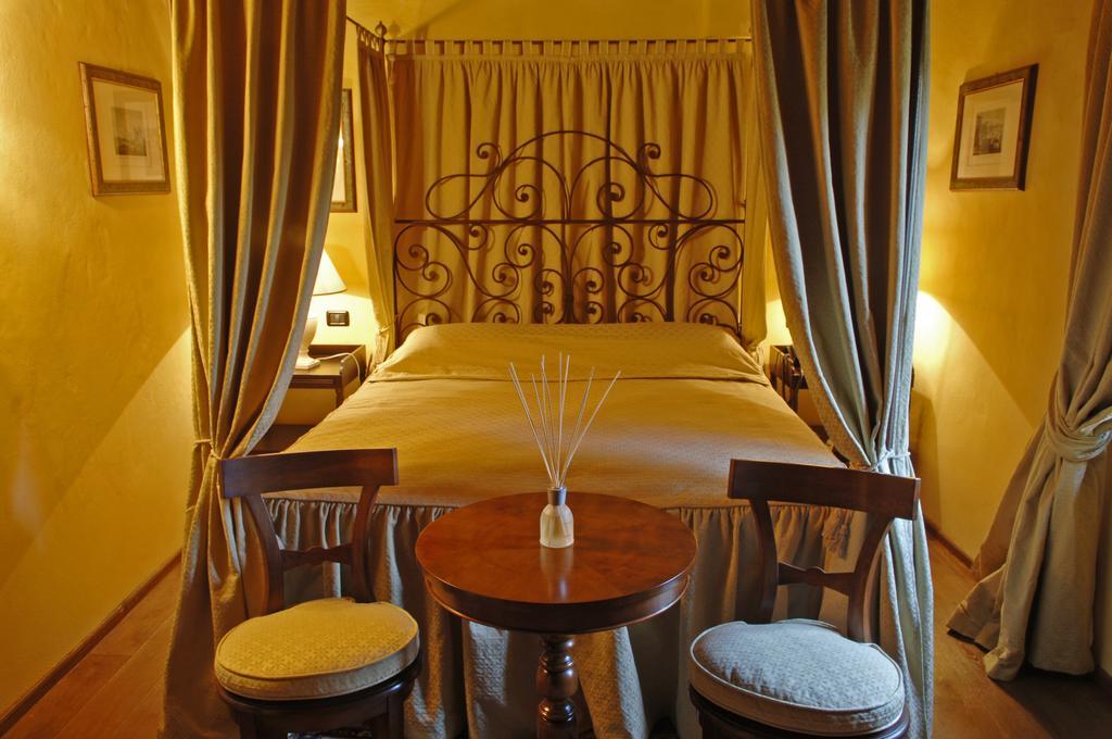 Hotel Torre Di San Martino Gazzola Di Rivalta Luaran gambar